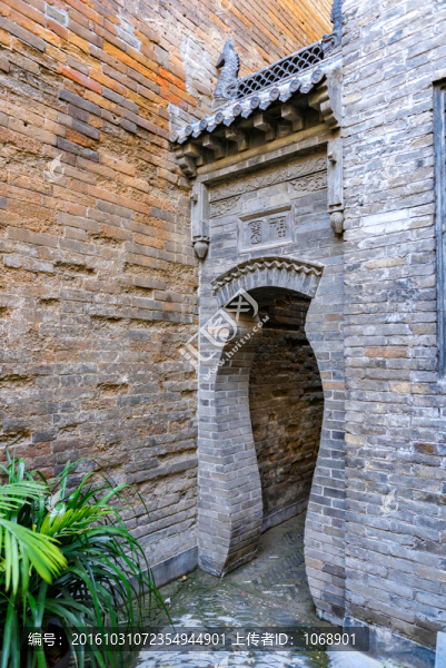 青磚門洞,福園