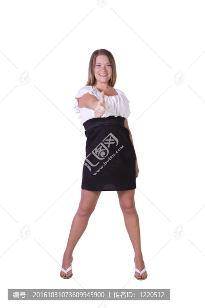 美麗的女孩給豎起大拇指