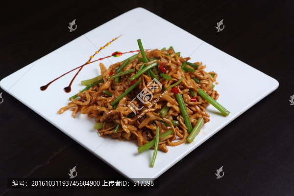 脆筍炒肉片