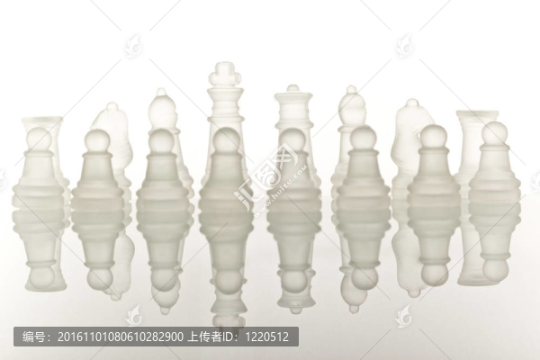 美麗的玻璃象棋