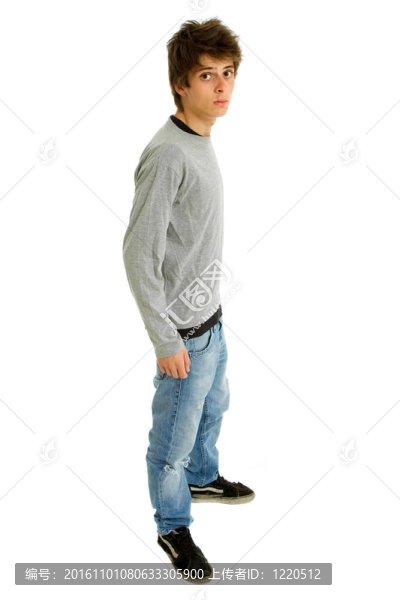 青年