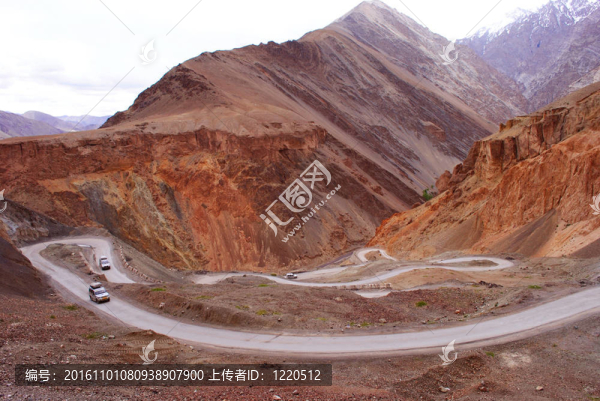 橙色的拉達克山