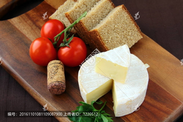 面包熟食軟奶酪