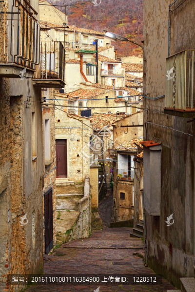 San,Donato,-迪尼內(nèi)阿街景
