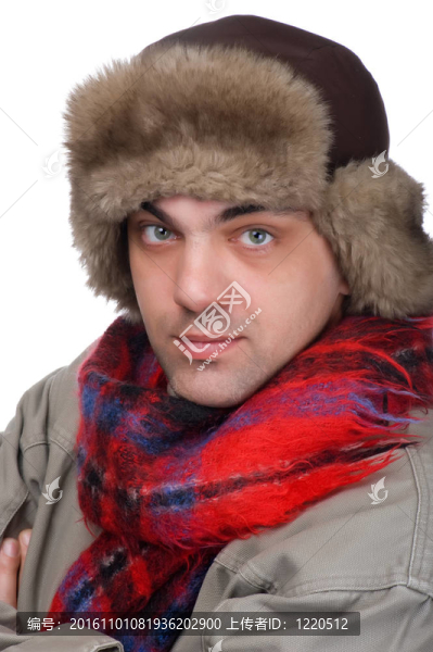 戴帽子的男人