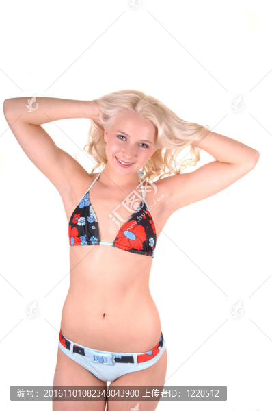可愛的比基尼女孩。