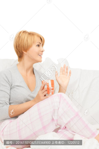女人與杯