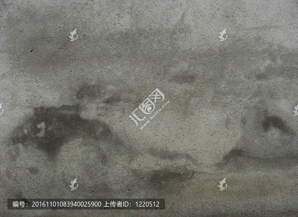 骯臟的灰色混凝土墻，呈波浪狀