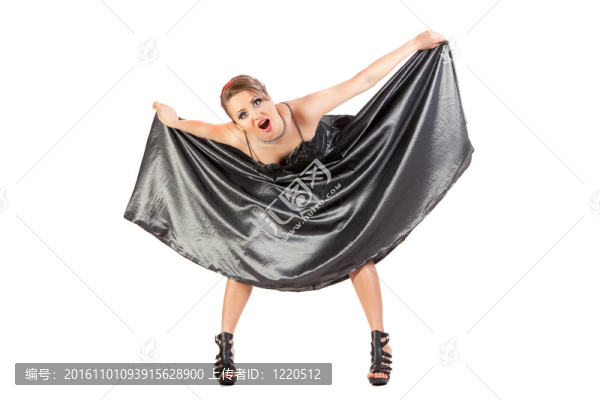 美麗的年輕女子在長禮服