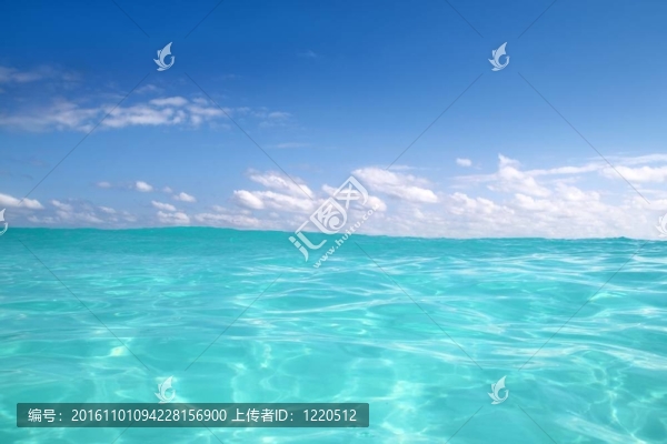 藍(lán)色加勒比海水波地平線