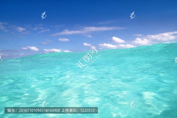 藍(lán)色加勒比海水波地平線