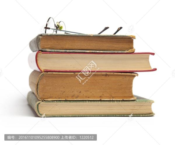 舊書和眼鏡組