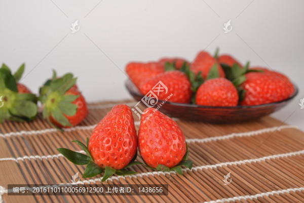 草莓