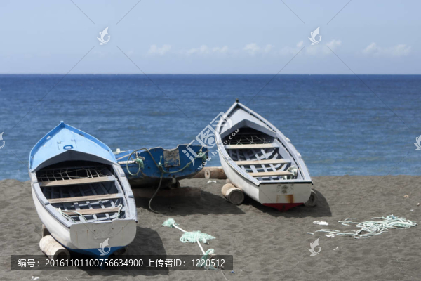 漁船
