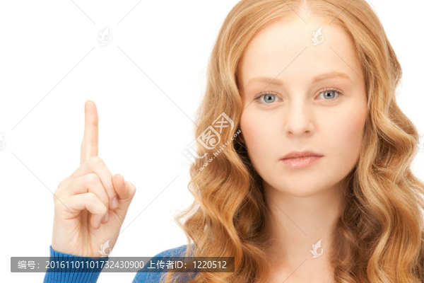 女人用她的手指