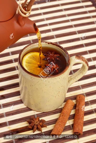 倒茶