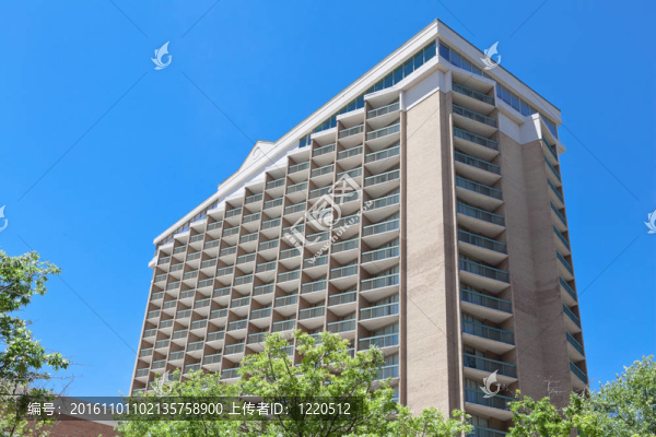 1960年代風(fēng)格的高層公寓；Rosslyn；VA