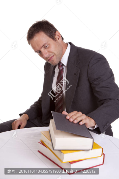 看書(shū)的人