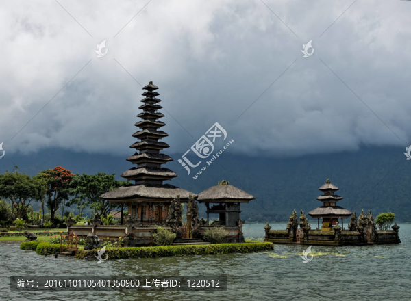 巴厘水寺