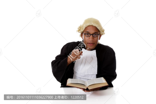 非洲裔美國青年法官