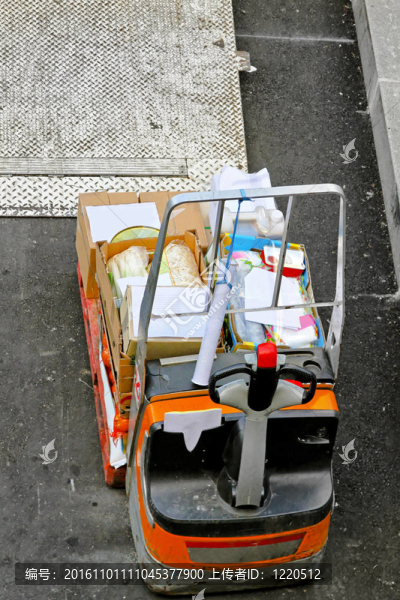 叉車