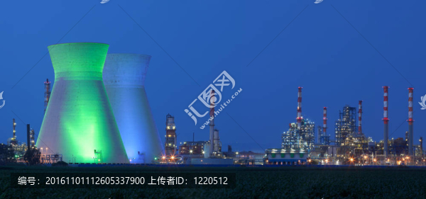藍(lán)天下的核電站