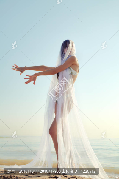 跳舞的美人魚