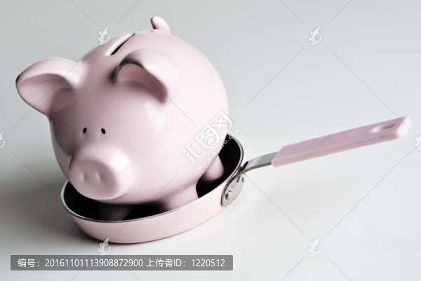 平底鍋里的小豬存錢罐