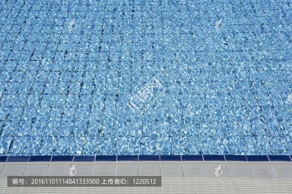 藍瓦水池水波透視