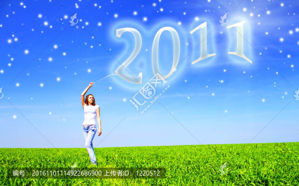 女孩拿著一個標(biāo)志2011