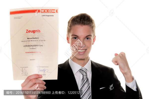 年輕人考試成功