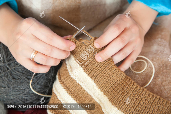 針織女手特寫