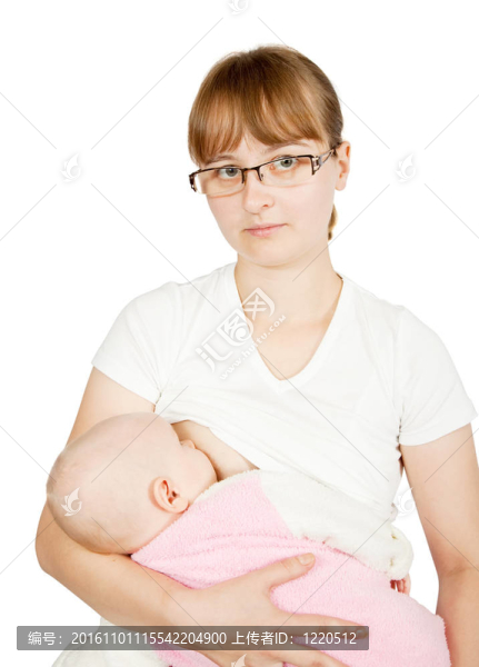 母乳喂養(yǎng)小寶寶。
