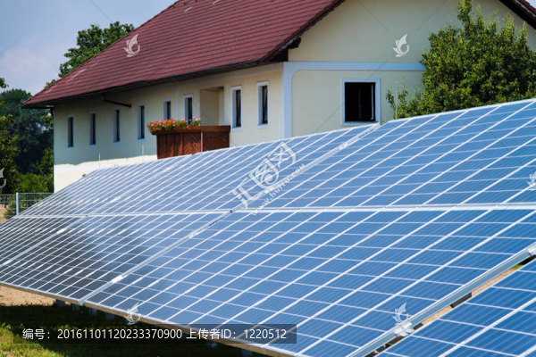 替代太陽(yáng)能。太陽(yáng)能發(fā)電廠。