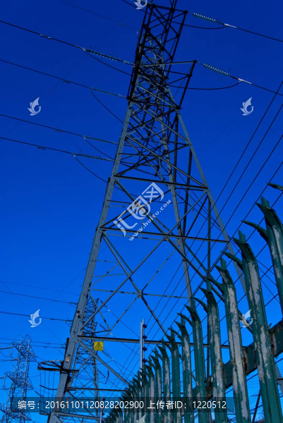 電塔