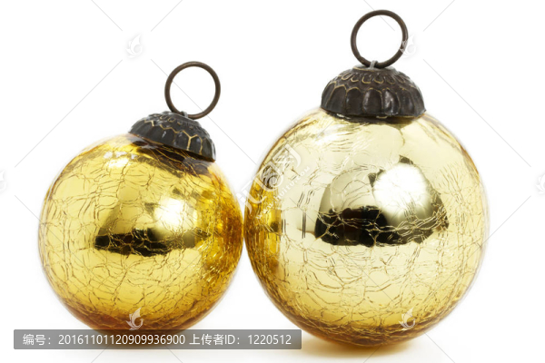 兩個老式的金色圣誕舞會白色背景