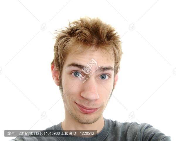 微笑的少年