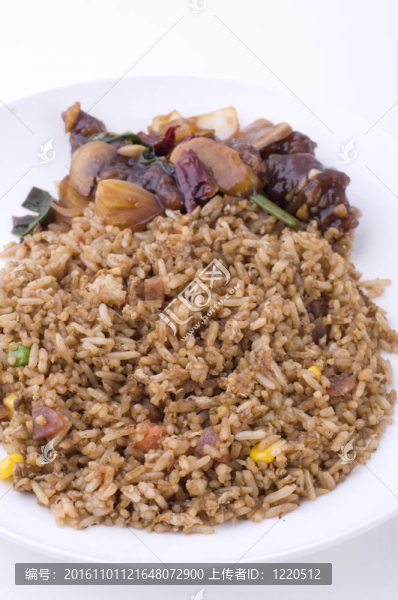 與螳螂蝦炒飯