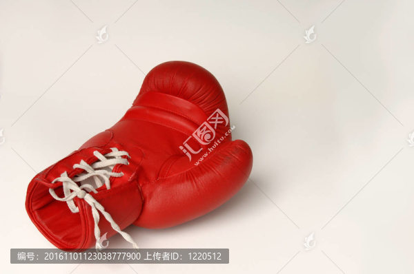 紅色的拳擊手套