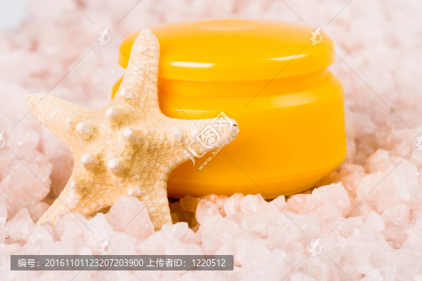 洗面奶和海星