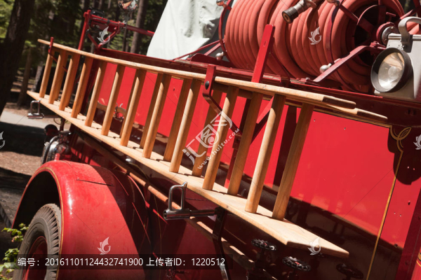 老式消防車與后者和Hose