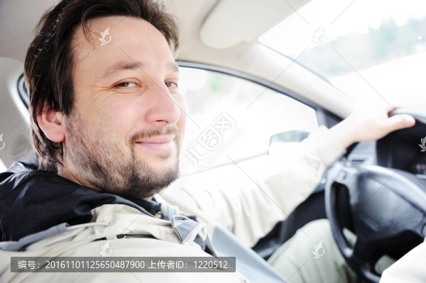 汽車男司機