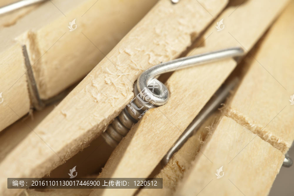 木衣夾