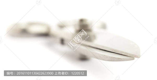 金屬剪刀