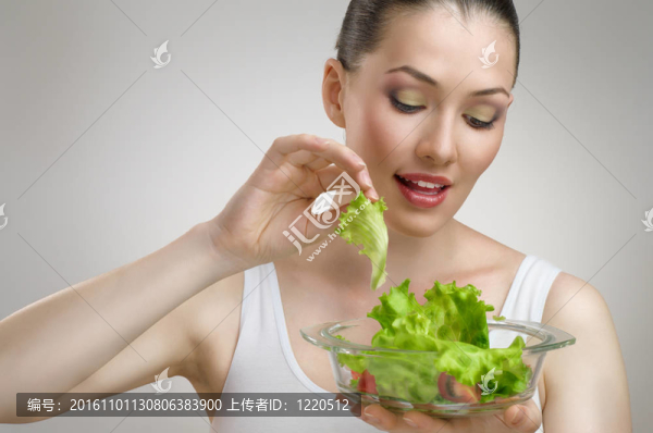 吃健康的食物