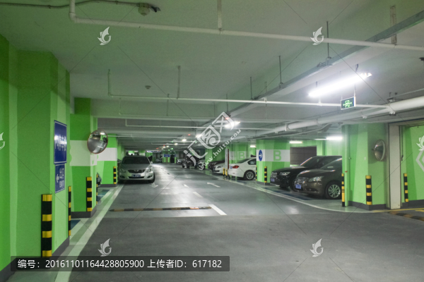 停車場,綠色調(diào)