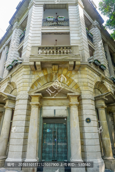 歐式建筑大門