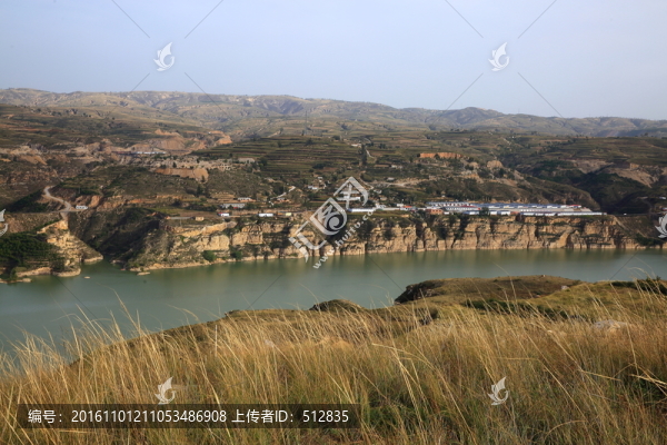 黃河岸邊