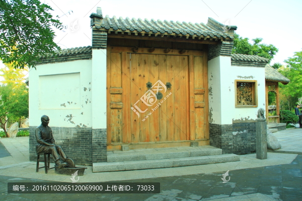 古建筑木門