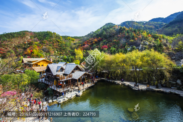 多彩九如山